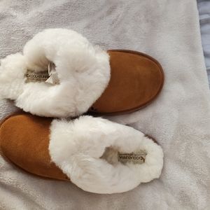 Koolaburra Ugg Slippers